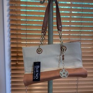 Bueno Collection Hand purse - Cream colored and Brown- NEW
